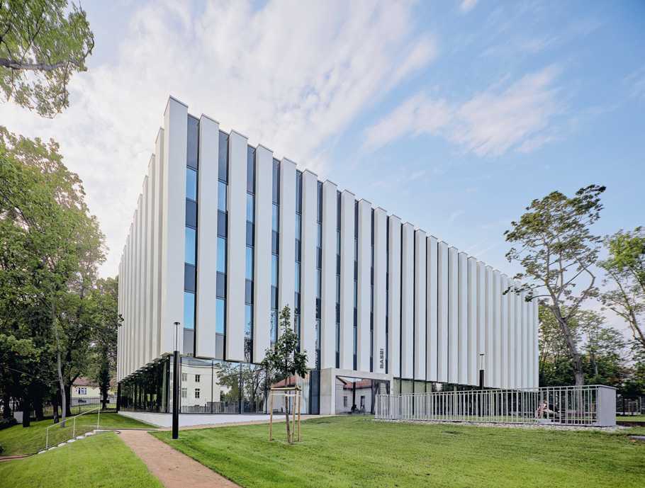 MOME Campus